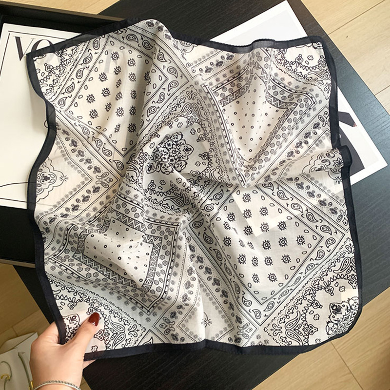 70% قطن 30% وشاح حريري حجاب نس - مراجعة Bandana Cotton وسعره